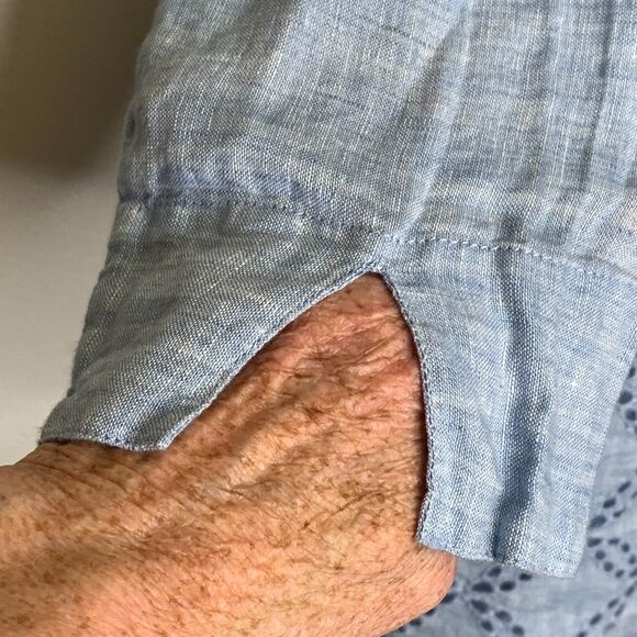 Womens Lands End Blue Linen Tunic Eyelet Capiz Shell Buttons Summer Beach Resort - Picture 6 of 12